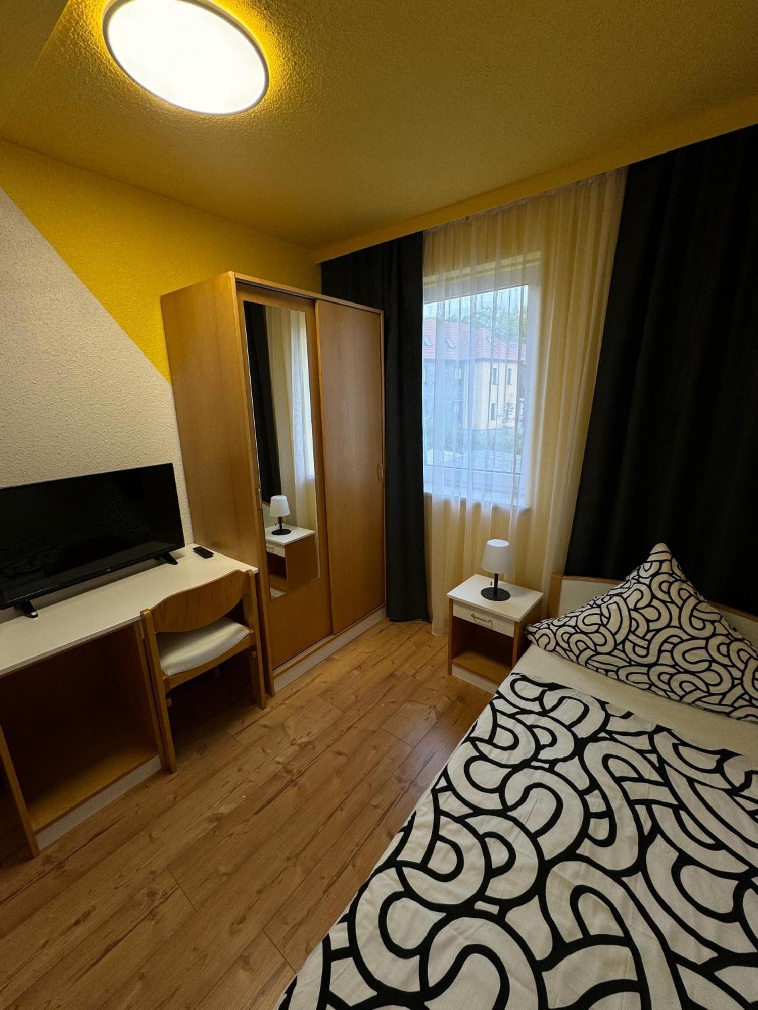 Faliyyas Village Meiningen Bagian luar foto